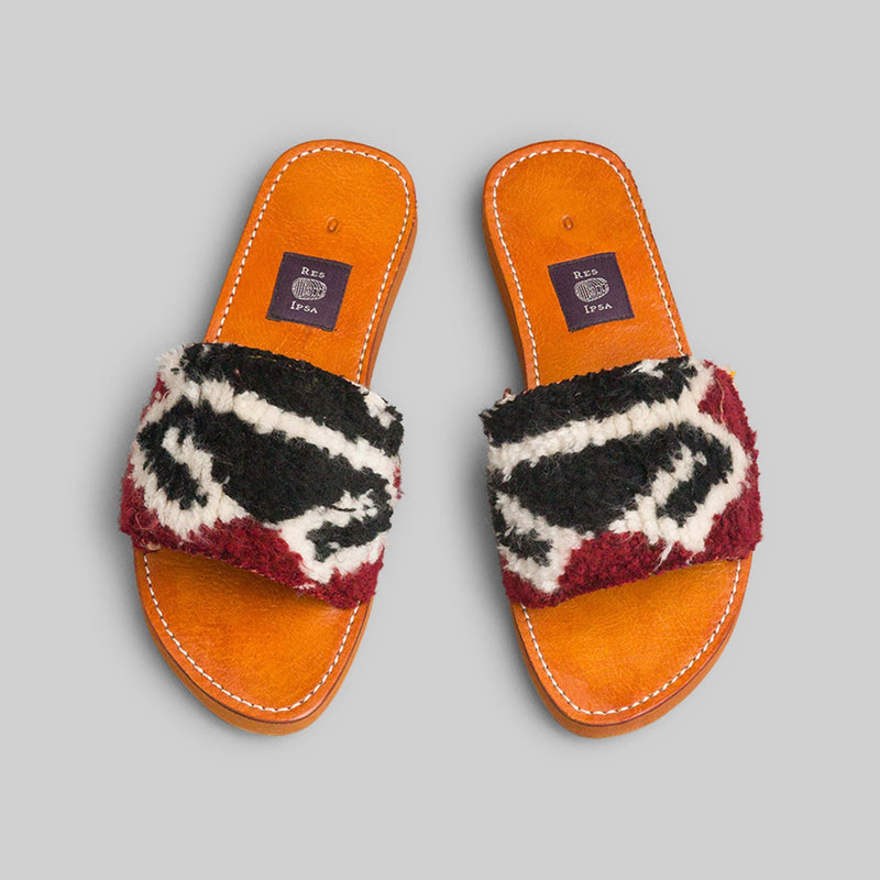 Rug Sandal Size 10 - RES IPSA