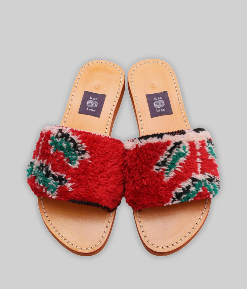 Rug Sandal Size 9 - RES IPSA