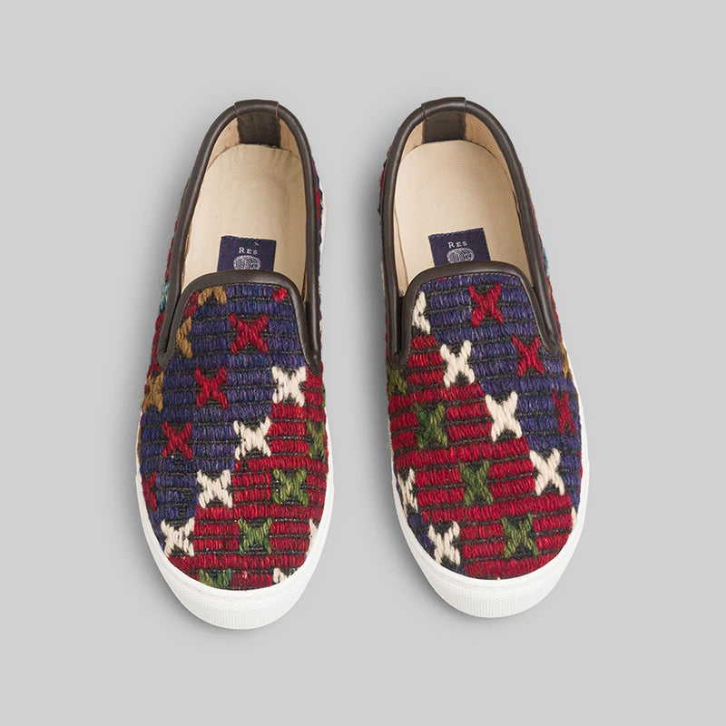 Women's Kilim Sneaker Size 9 - RES IPSA