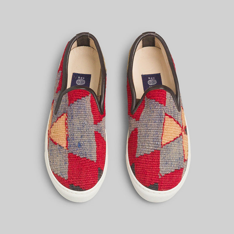 Women's Kilim Sneaker Size 9 - RES IPSA