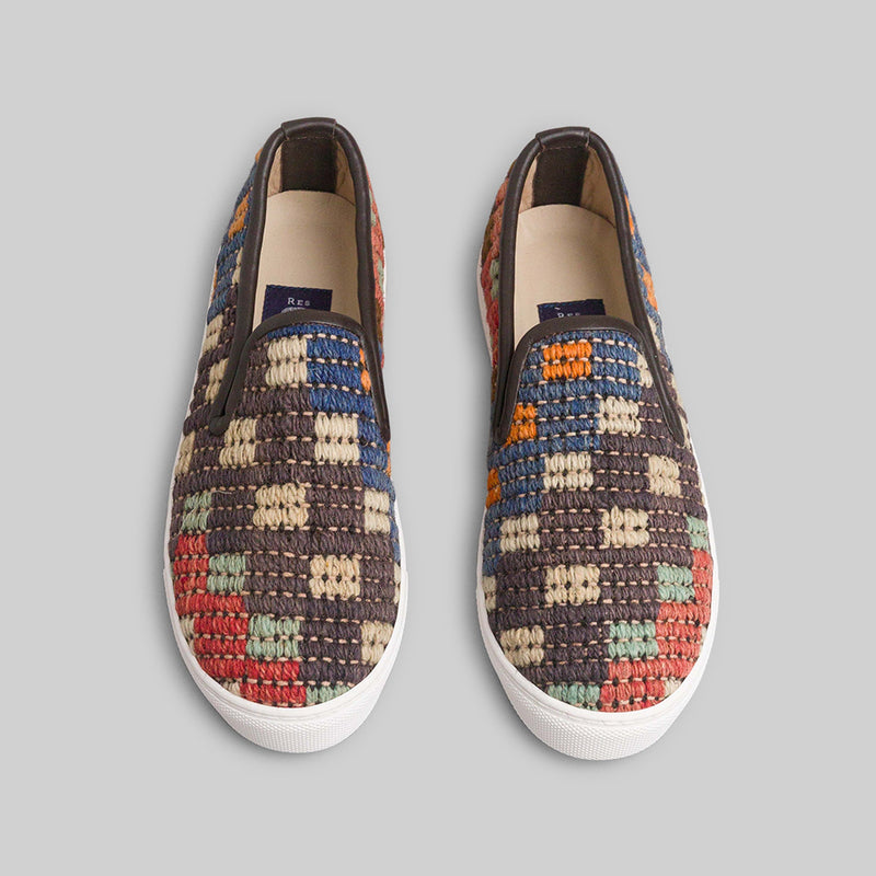 Women's Kilim Sneaker Size 9 - RES IPSA