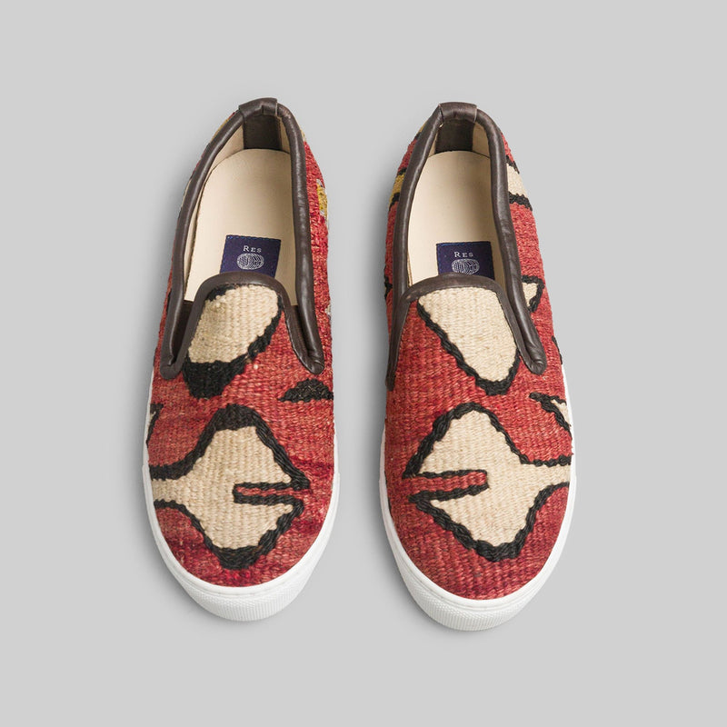 Women's Kilim Sneaker Size 9 - RES IPSA